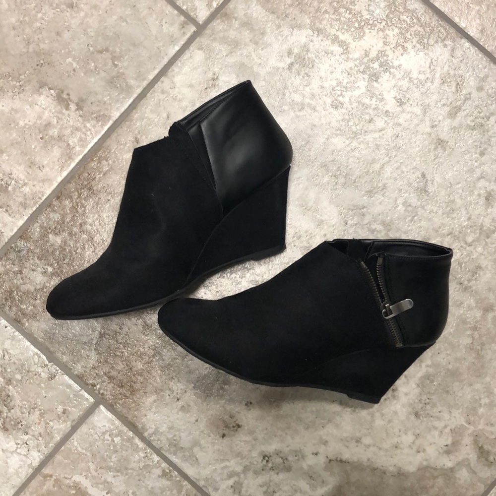 Black Heeled Wedges
